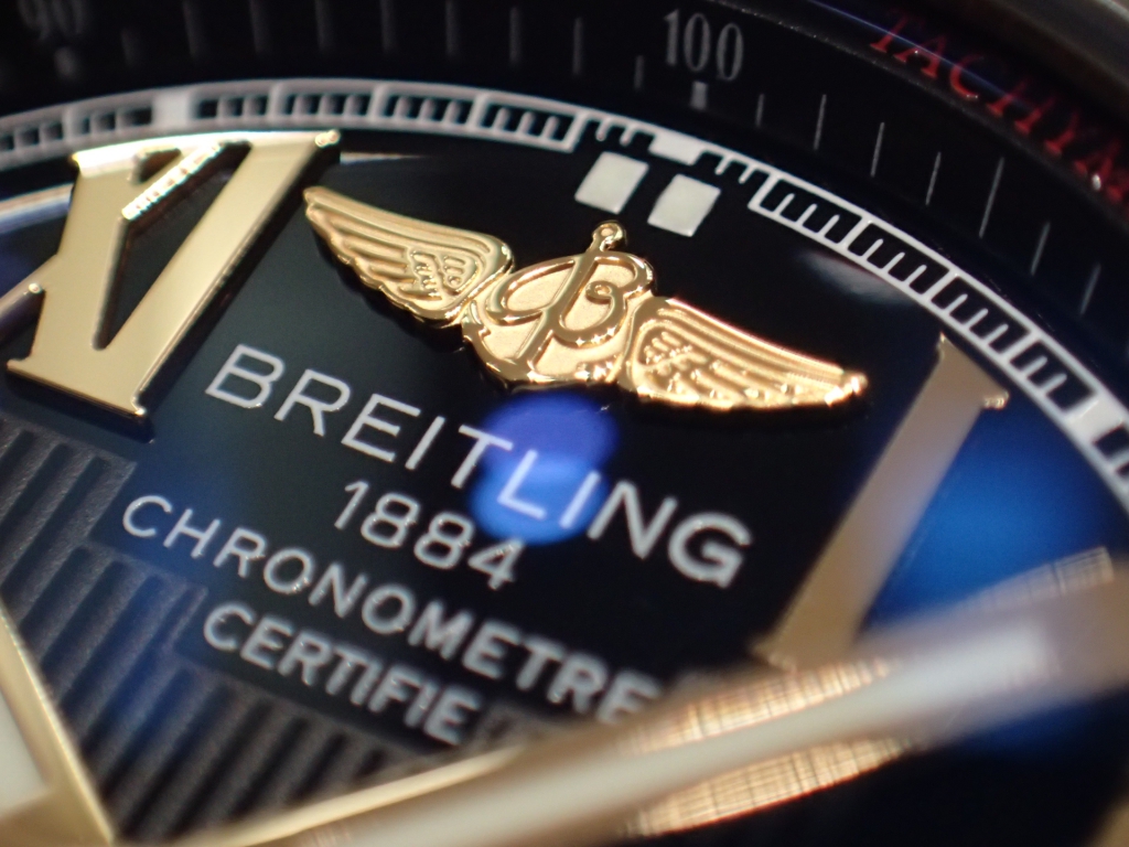 世界で100本だけのBREITLING for BENTLEY（V049B25MRV）ブラック･ダイヤセッティング