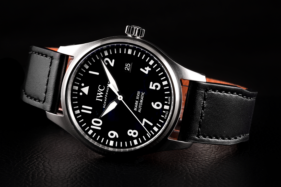 IWC 本日の入荷商品 (2016年新製品) パイロット・ウォッチ ・マークXVIII (18) (IW327001)