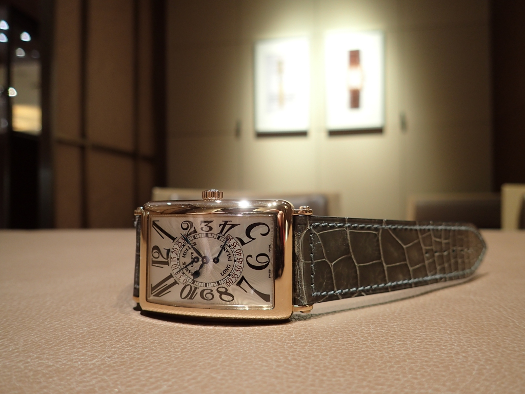 時計業界初、卓越した強靭さと軽さを誇る未来の素材Breitlight®