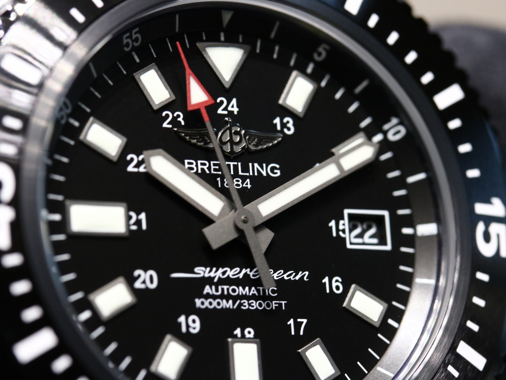 ブライトリング 強靭なセラミックベゼルを備えたNewスーパーオーシャン44入荷しました - BREITLING 