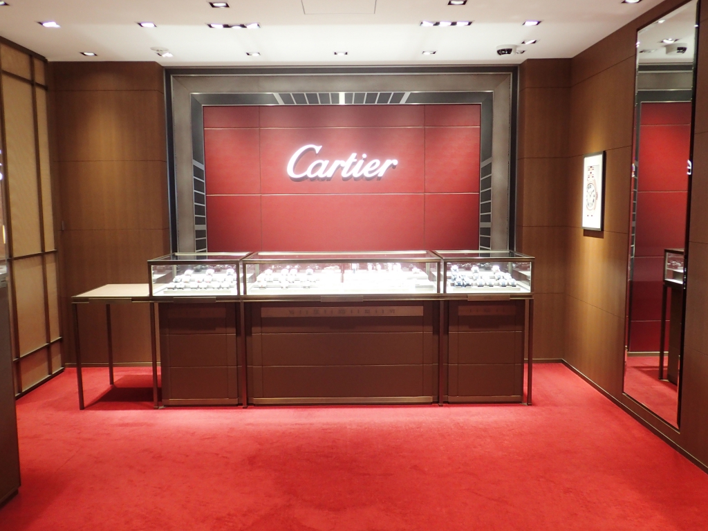 カルティエ・ウォッチフェア開催中 - Cartier 