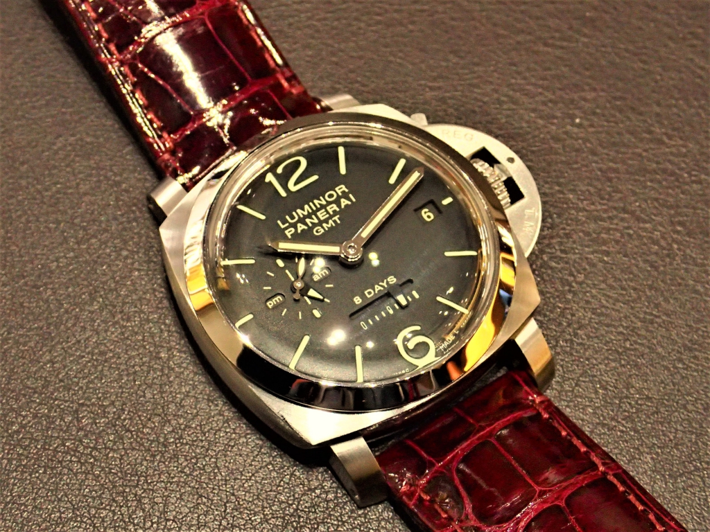 パネライPAM00233×バーガンディストラップに付け替えてみました。 - PANERAI 