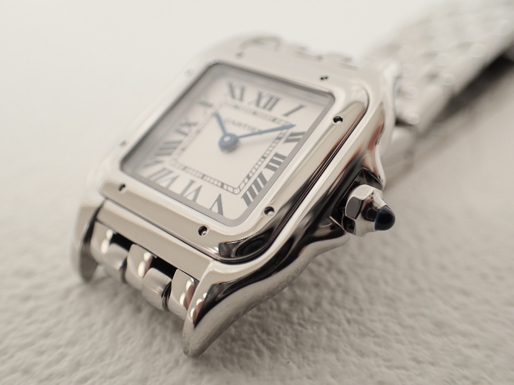 まるでジュエリーの様な時計「カルティエ パンテール ドゥ カルティエ ウォッチ」 - Cartier 