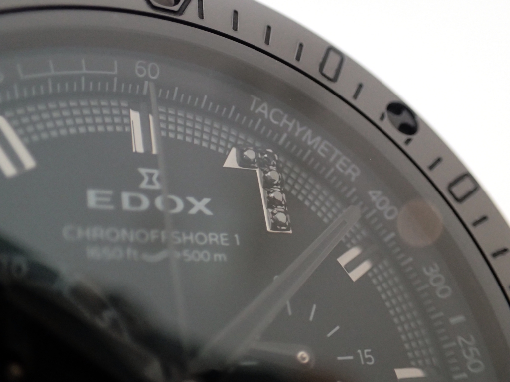 ブラックにダイヤモンドが輝くエドックス・リミテッドエディション「クロノオフショア１」は完売 - EDOX 