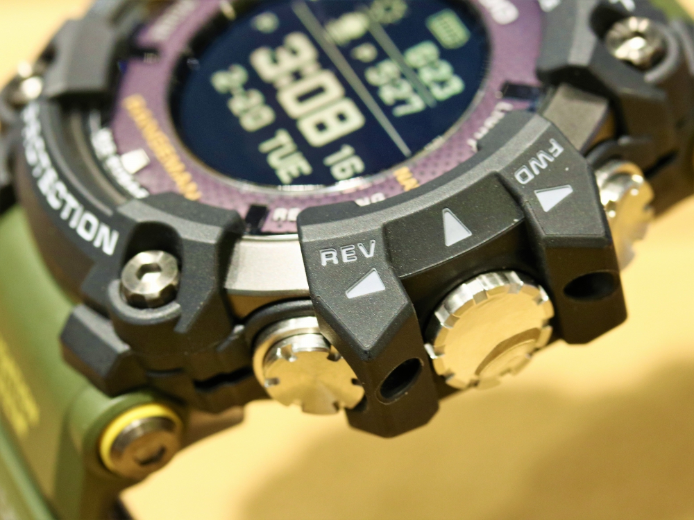 究極を追い求めた形の集大成”レンジマン”G-SHOCK 『GPR-B1000』2モデル予約開始 - G-SHOCK 