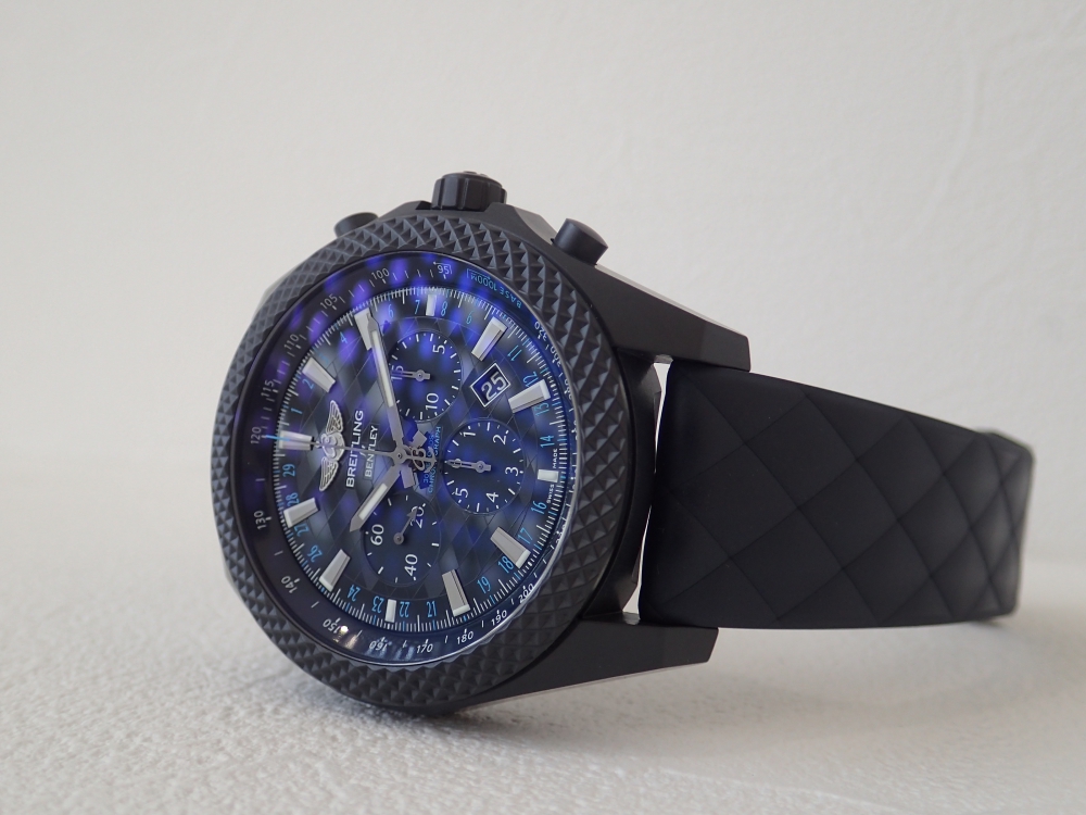 ブライトリング2018年新作の希少モデル ベントレーGT B06 Dark Sapphire Edition入荷！ - BREITLING 