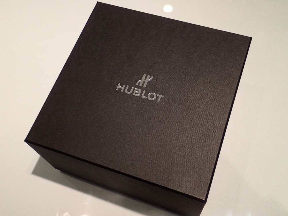 ウブロ ビッグバンを買ってみたらこんな豪華なセット内容だった。 - HUBLOT 