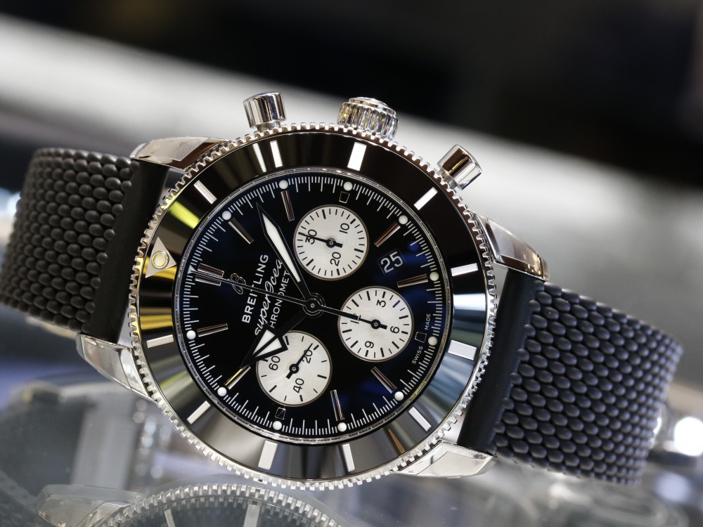 BREITLING スーパーオーシャン　ダイバーズウォッチ