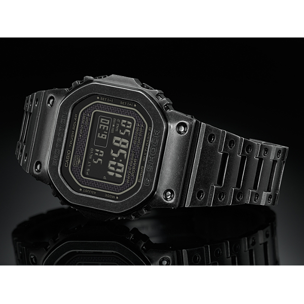 エイジング加工が施されたフルメタルスクエアのGMW-B5000Vが再入荷は完売 - G-SHOCK 