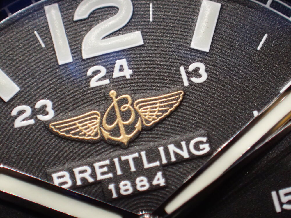 ブライトリング 生産終了の珍しいモデルが最後のチャンス！ - BREITLING 