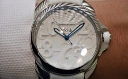 OSSO ITALY『ストラップ プレゼントキャンペーン』夏時計を買おう