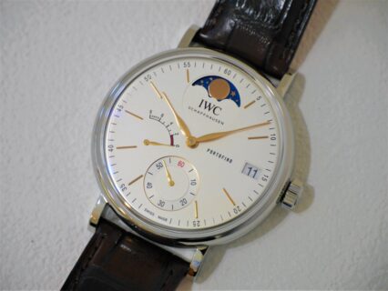 IWC高い信頼性と独自の価値観を持つポートフィノ・ハンドワインド・ムーンフェイズ