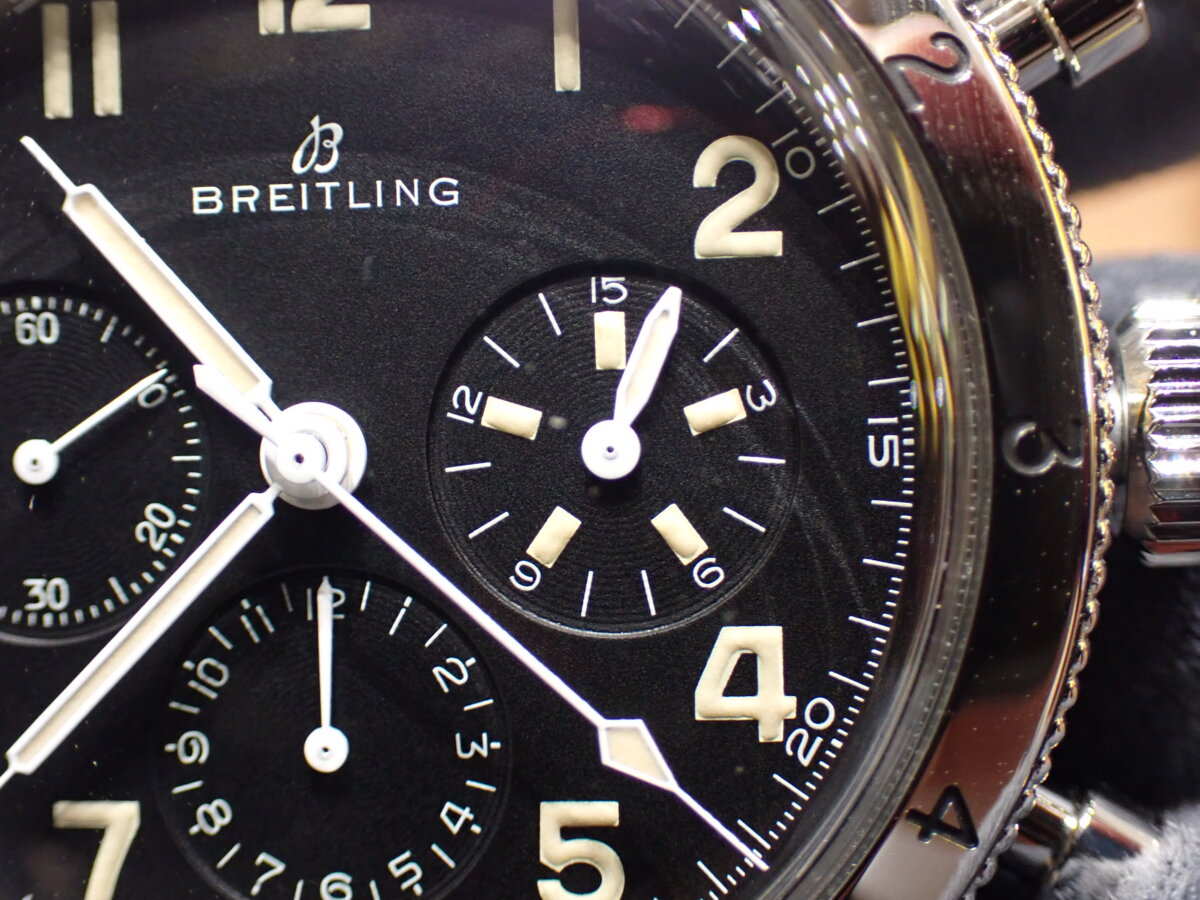 ブライトリング 希少な限定モデル AVI REF.765 1953 リ・エディションがクラシカルでかっこいい - BREITLING 