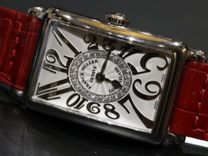 フランクミュラー 腕時計にダイヤモンドが付けられるとどんな印象？3パターンの比較