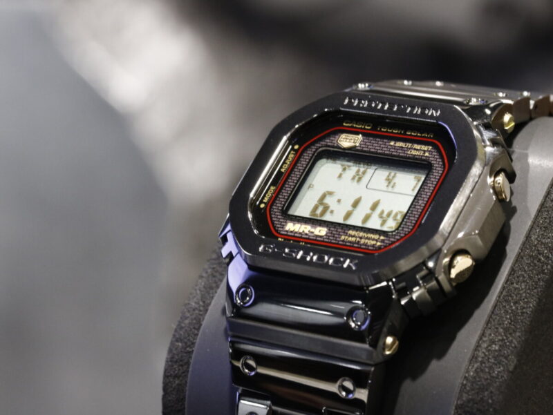 MR-G初の角形モデル「極」が新登場 MRG-B5000 G-SHOCK ｜ oomiya ...