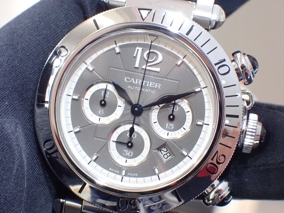 Cartier(カルティエ)カルティエ「パシャ」2324のオーバーホール