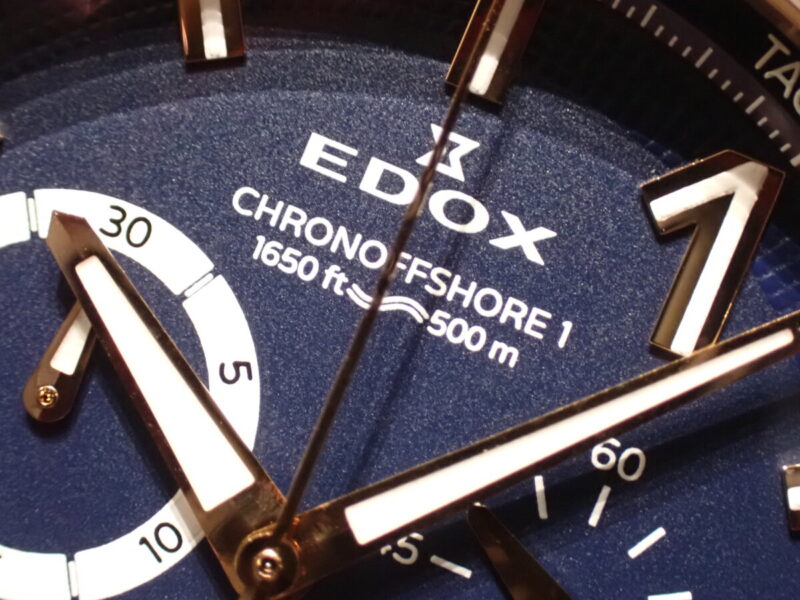 エドックス ブルー×ゴールドは夏の定番？ クロノオフショア１ クロノグラフ - EDOX 