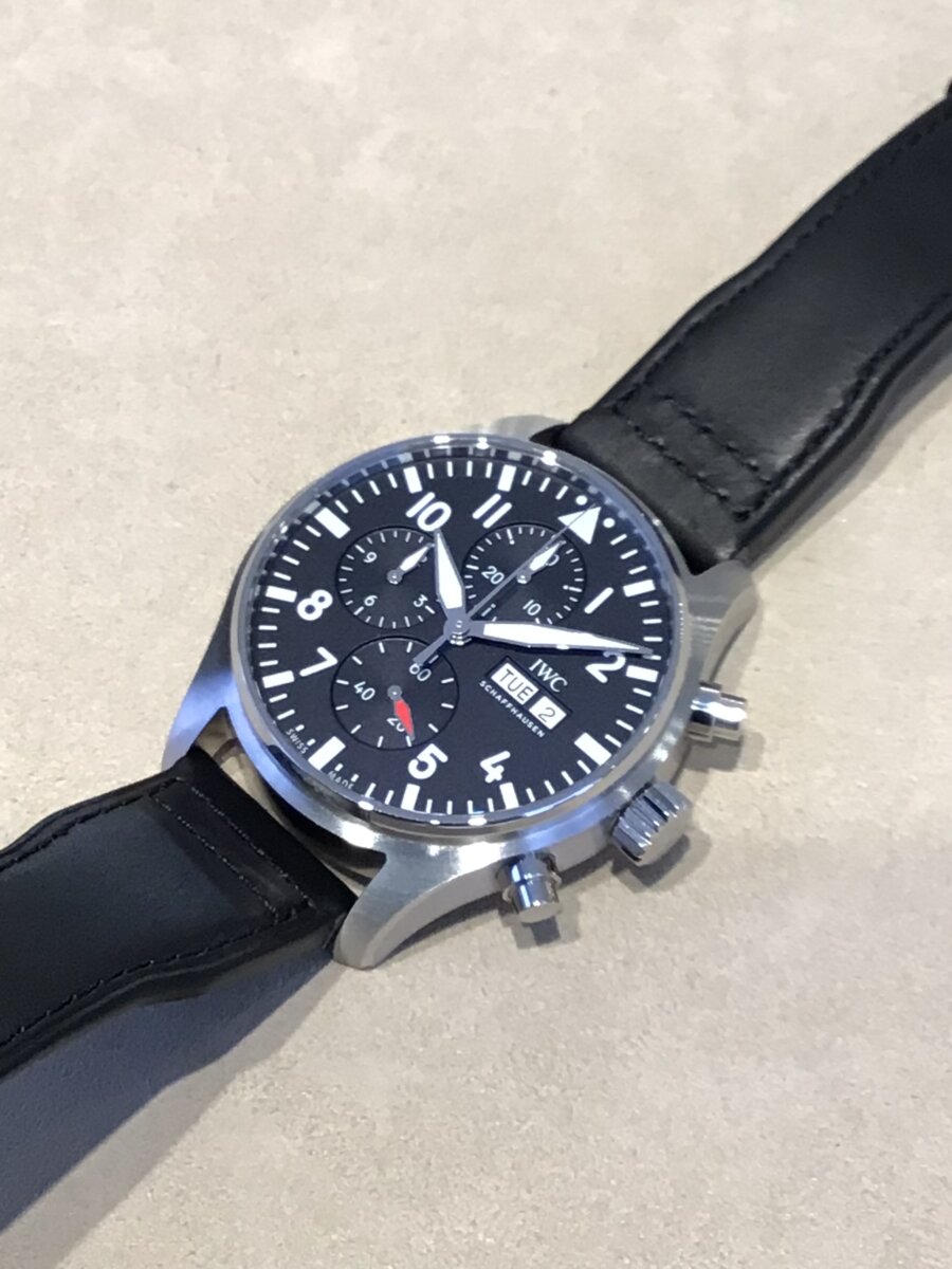 【IWC】「シンプルな時計」だけでは終わらない！？「パイロット・ウォッチ・クロノグラフ」へのこだわり - IWC 