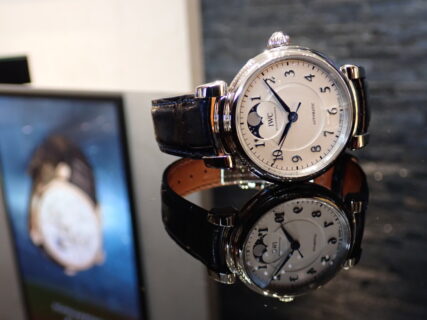 【IWC】芸術を腕時計に「ダ・ヴィンチ・オートマティック ムーンフェイズ36」