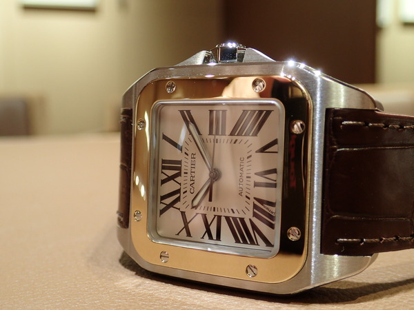 Cartier(ｶﾙﾃｨｴ) サントス100(W20072X7) 入荷