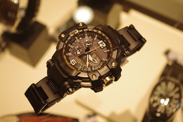 G-SHOCH“GPW-1000”シリーズに特別モデルが登場! | oomiya 和歌山本店