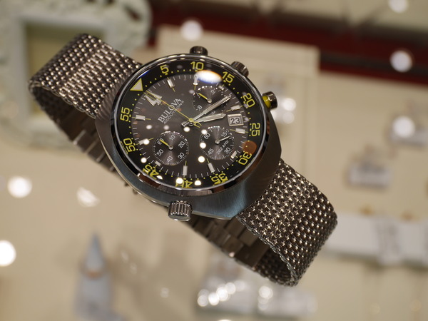 bulova アキュトロン2 ロブスター-