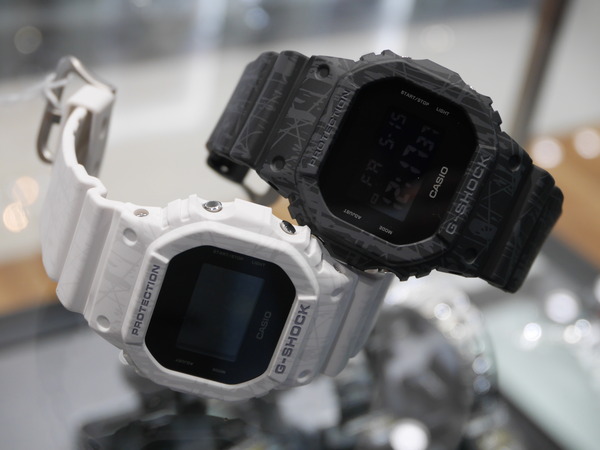 ストリートシーンで圧倒的な存在感を放つ、G-SHOCK新作「Slash Pattern Series（スラッシュ・パターン・シリーズ）」。 - G-SHOCK 