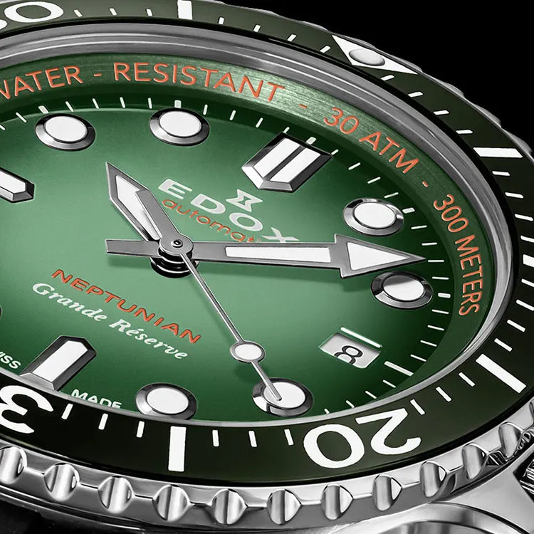 ネプチュニアン グランデ リザーブ デイト オートマティック