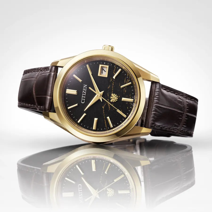 The CITIZEN 30周年記念限定モデル 年差±5秒 エコ・ドライブ Iconic Nature Collection