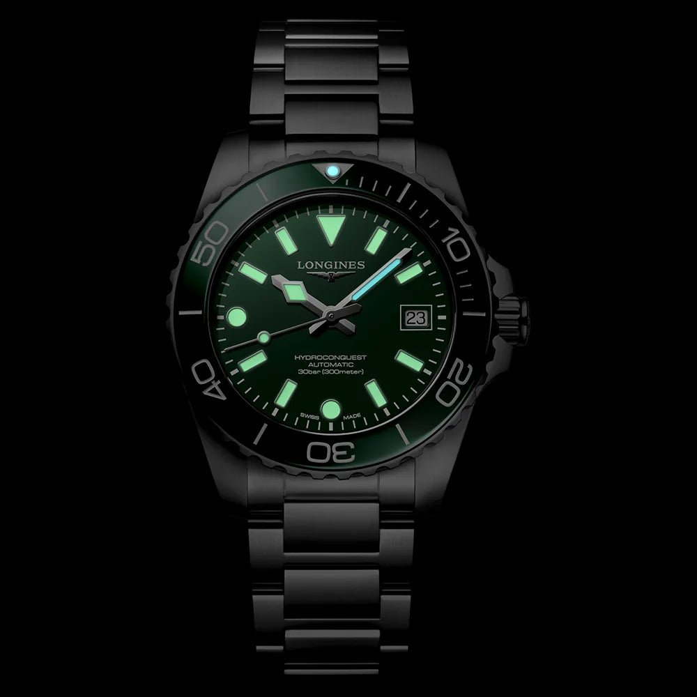 ハイドロコンクエスト - L3.779.4.06.6 グリーンラッカー 39mm