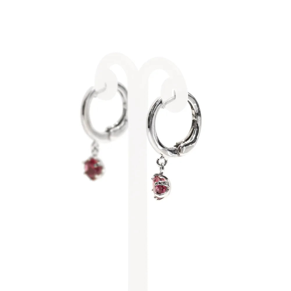 ピアス
