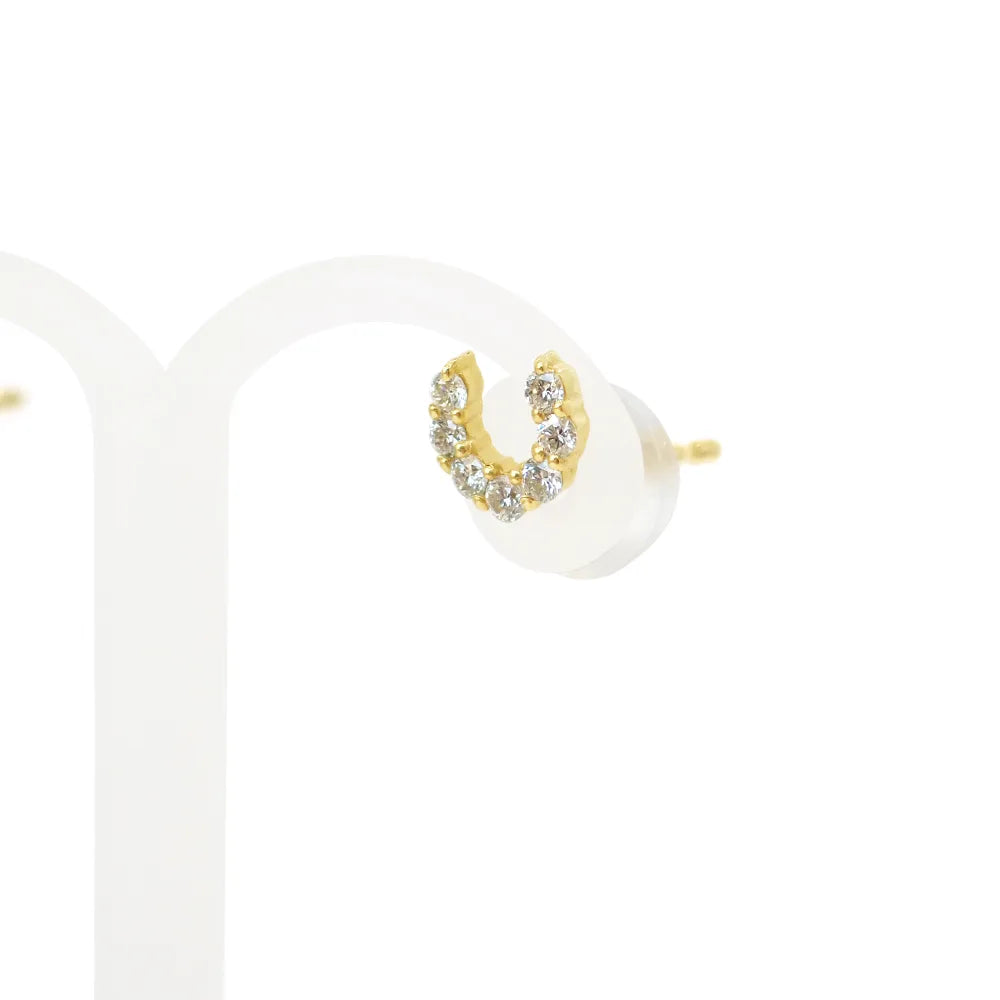 ピアス