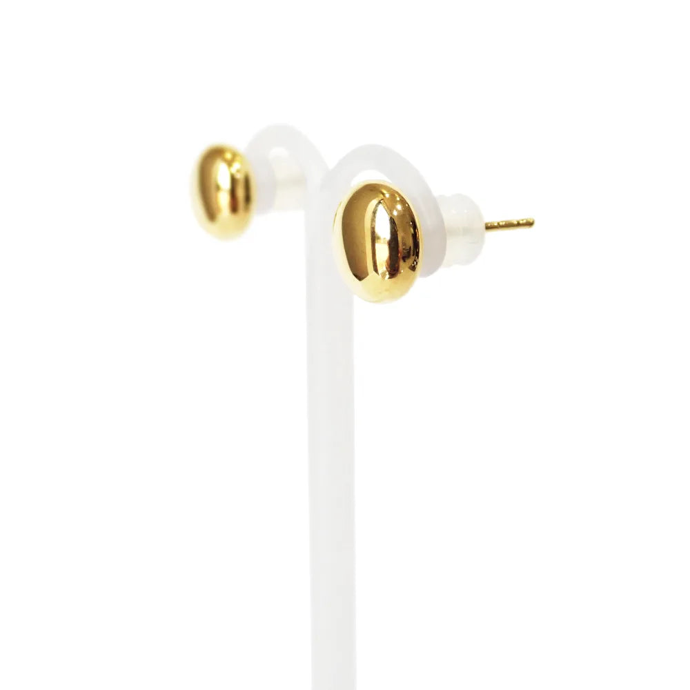 ピアス