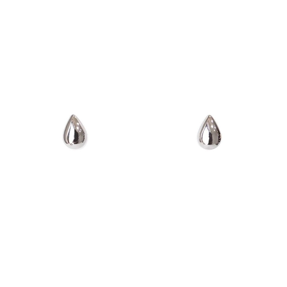 ピアス
