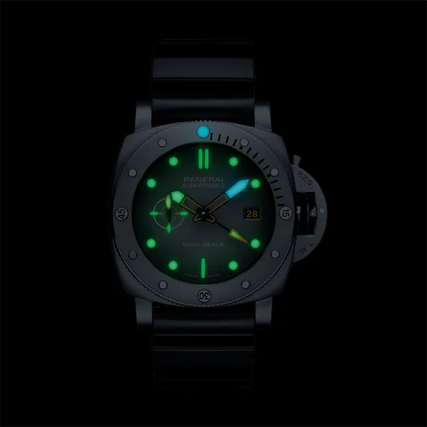 サブマーシブル GMT ネイビーシールズ