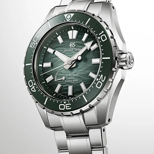 9Rスプリングドライブ U.F.A. Ushio 300 Diver