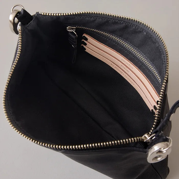 1tone pouch shoulder M / ZEO LITE shrink leather