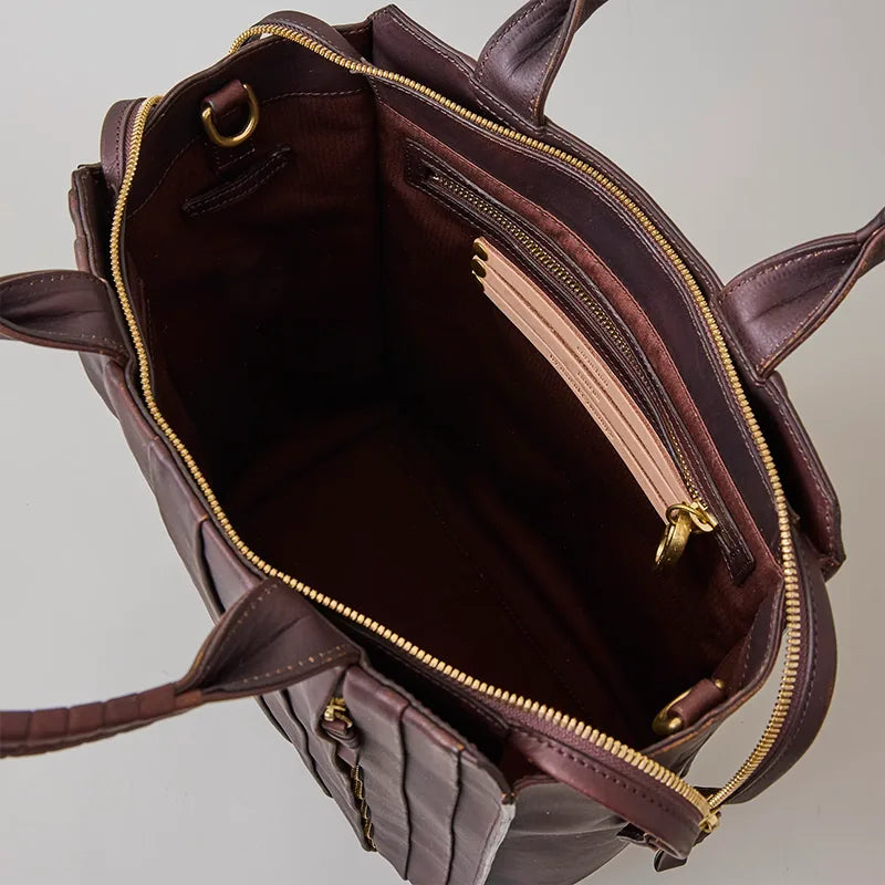 wave tote HIGH / tea husk leather（cow leather）