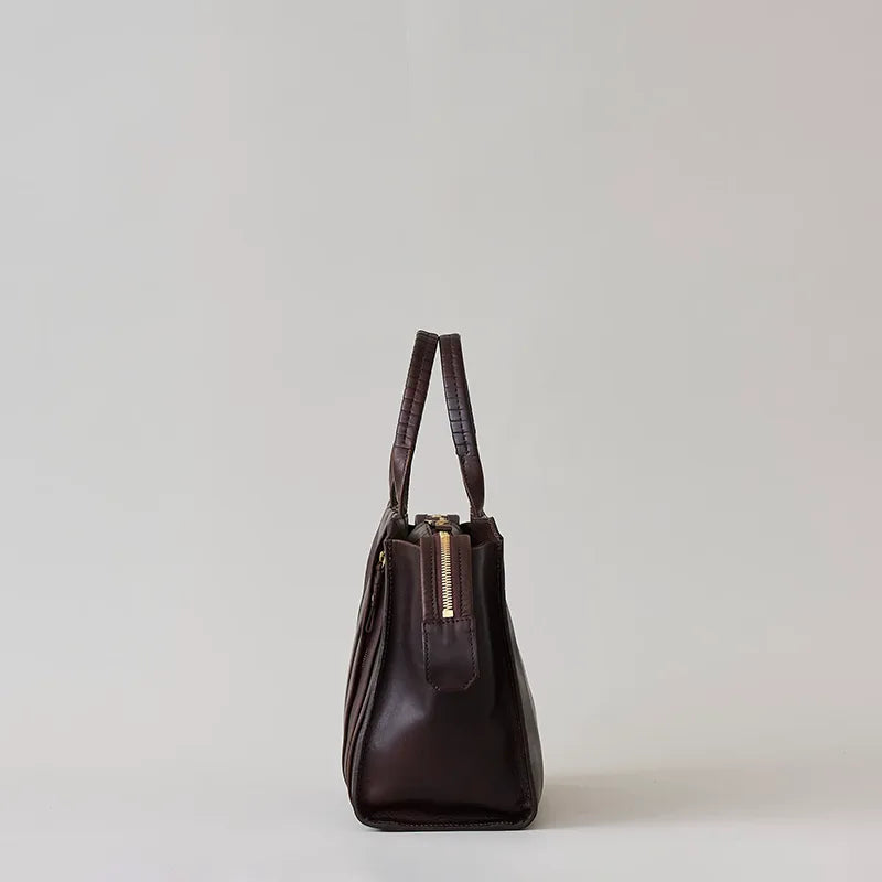wave tote SMALL / tea husk leather（cow leather）
