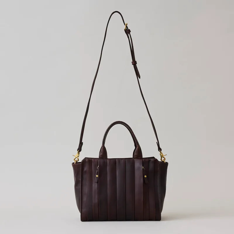 wave tote SMALL / tea husk leather（cow leather）