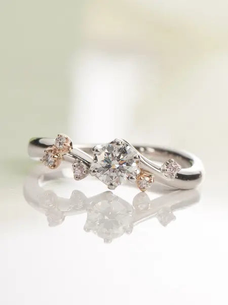 ラパージュ｜フルール・ドゥ・プリュニエ / 梅の花 エンゲージリング