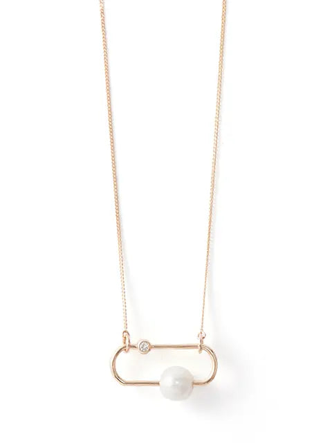 Akoya Pearl Floating Earring - PE40KPE ピアス|ヒロタカ – oomiya Akoya Pearl Floating Earring - PE40KPE ピアス|ヒロタカ – oomiya