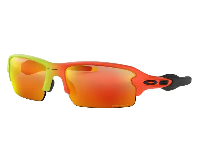 オークリー限定サングラス「Harmony Fade」登場！