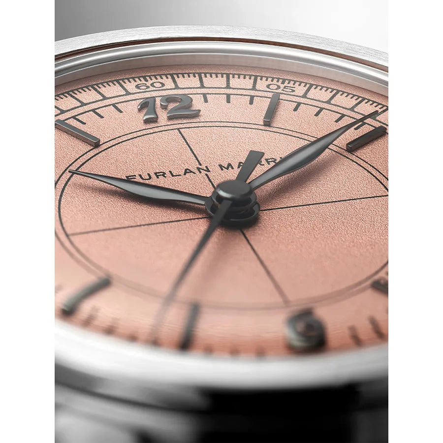 コルヌ・ド・ヴァッシュ サーモン・セクター