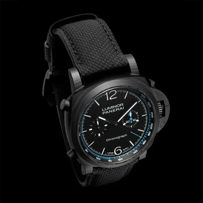パネライ｜ルミノール クロノ カーボテック™ - PAM01219
