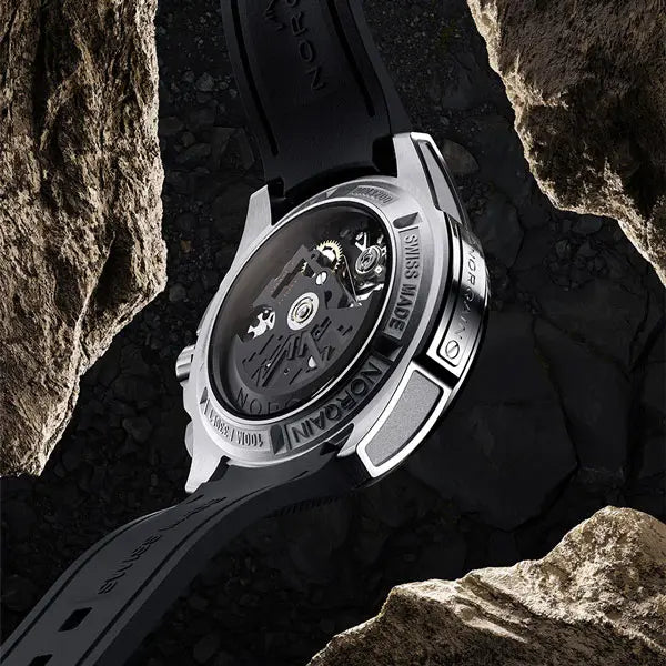 インディペンデンス スケルトン クロノ 42MM スティール インディペンデンス スケルトン クロノ 42MM スティール