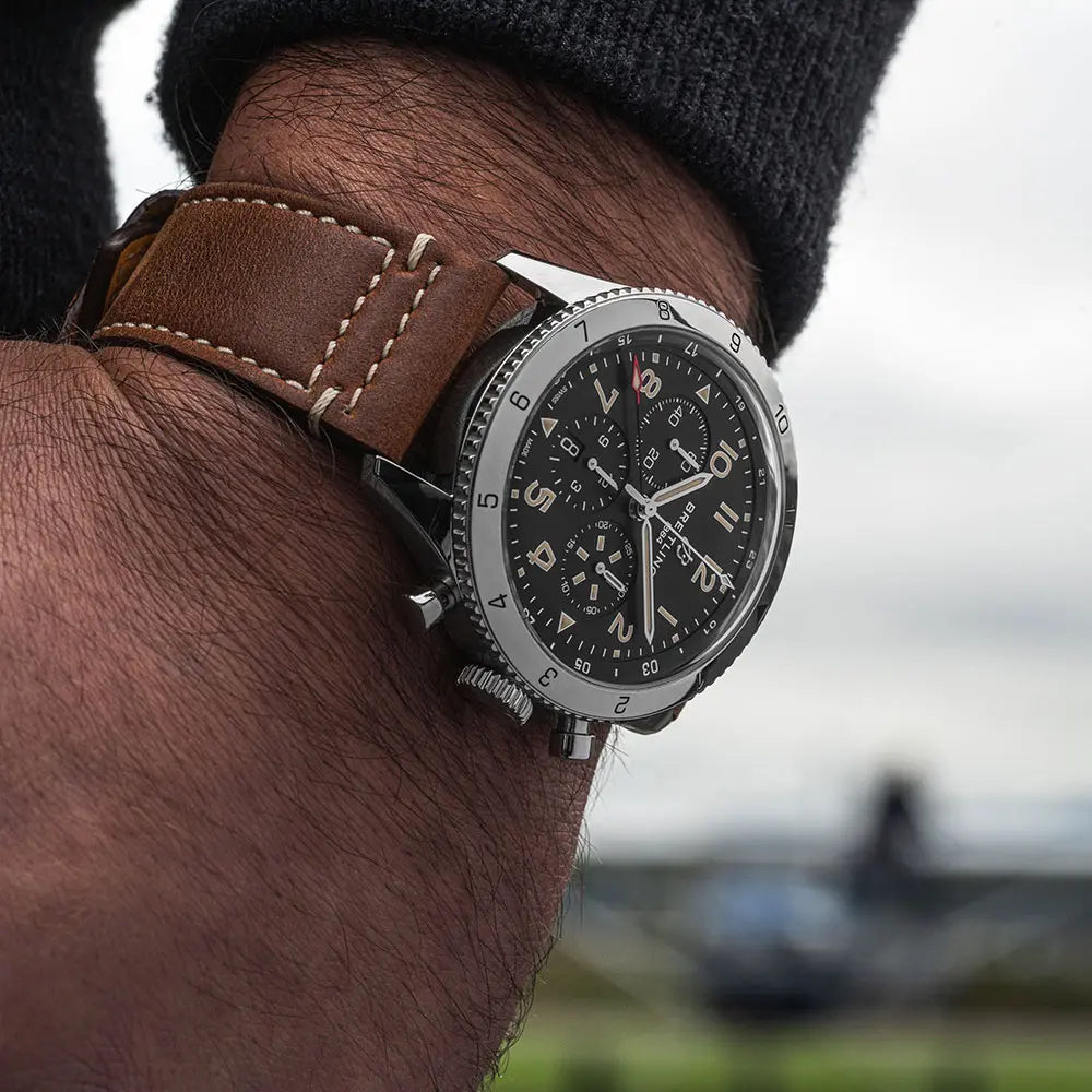 ネコポス可 保管品 AVIATOR fシリーズ クロノグラフ デイト ブルー文字盤 オリジナルベルト ウオッチナビ編集部が選ぶドライブで着けたいクオーツ式クロノ