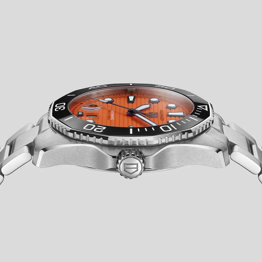 タグ・ホイヤー｜アクアレーサー プロフェッショナル 300 オレンジダイバー - WBP201F.BA0632