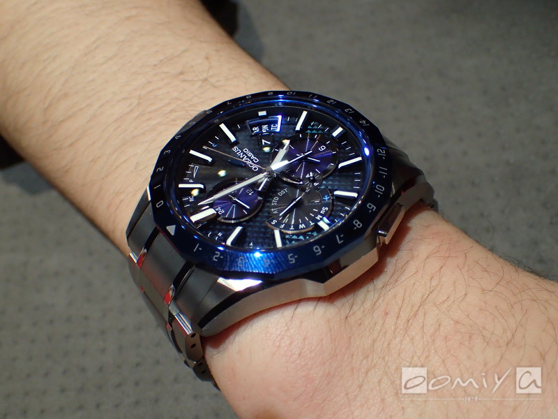 腕時計　カシオ　CASIO オシアナス　OCW-G2000RA-1AJF 超美品