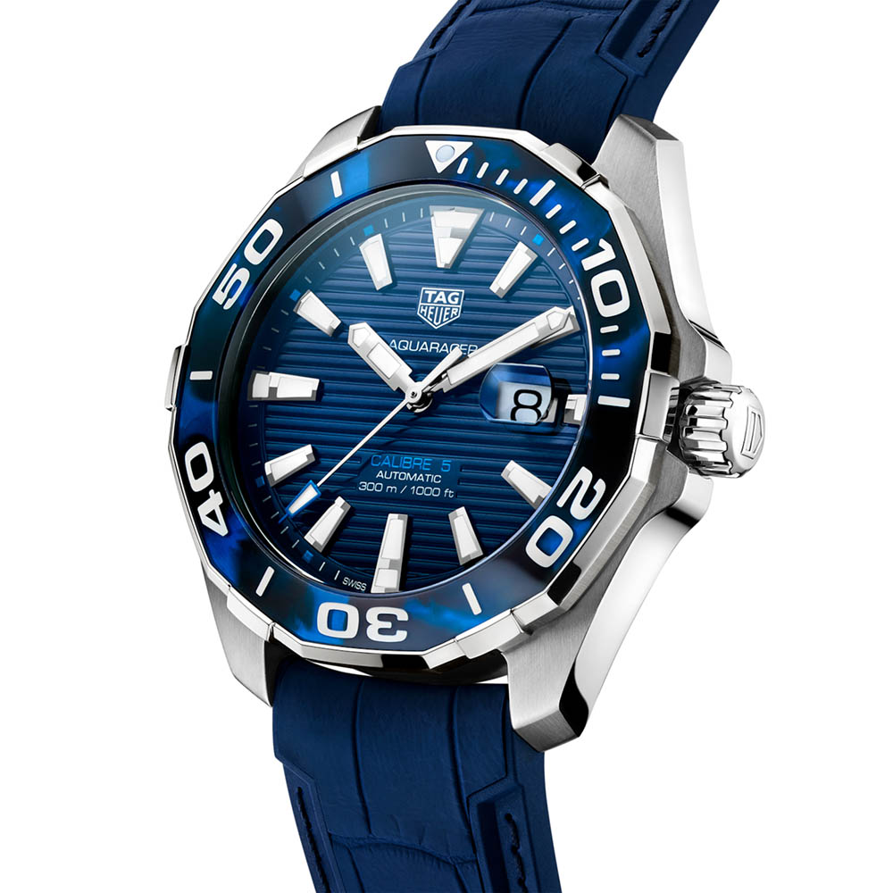 TAG HEUER    Aquaracer Caribre 5